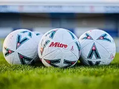 赛地聚焦:足总杯今晚热度飙升;夏洛特黄蜂遗憾出局;引发热议;球探报告显示潜力 赛地聚焦:足总杯今晚热度飙升;夏洛特黄蜂遗憾出局;引发热议;球探报告显示潜力