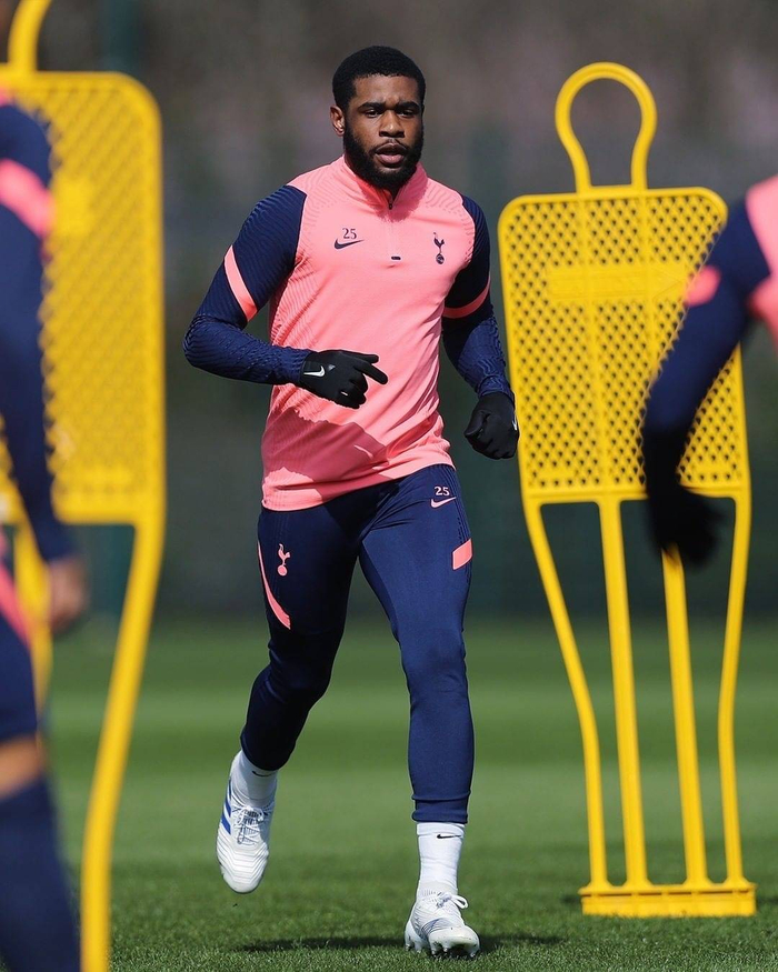 包含赛后阿斯顿维拉备战全明星赛，远射贴柱细节曝光，底气十足，医务组通报恢复的词条