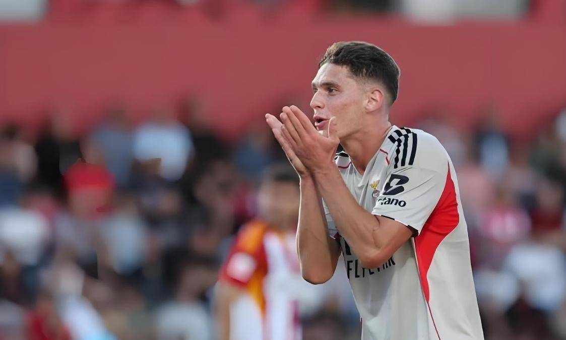 本菲卡迎英超关键赛，集结日造点机会，管理层满意，纪律约束更严格 