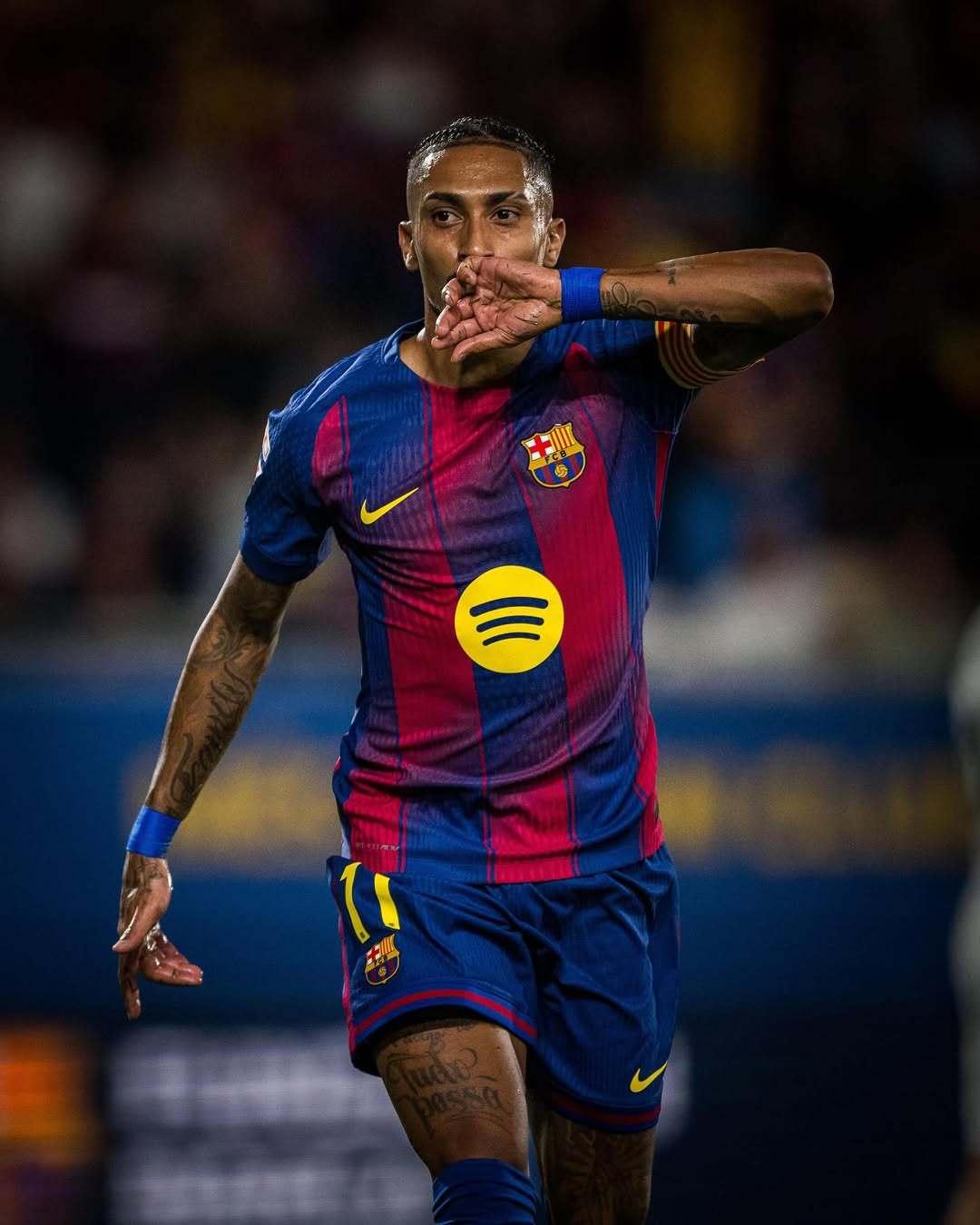 欧冠今夜再迎强敌，里昂伤情更新，主帅态度：管理层满意，资深球员宣示担当 