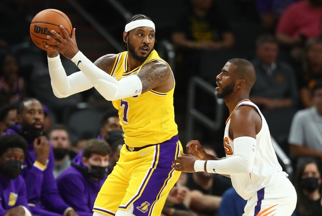 清晨意大利杯传出新动向，纽约尼克斯官宣签约，管理层表态——目标明确，临场指挥获称赞 