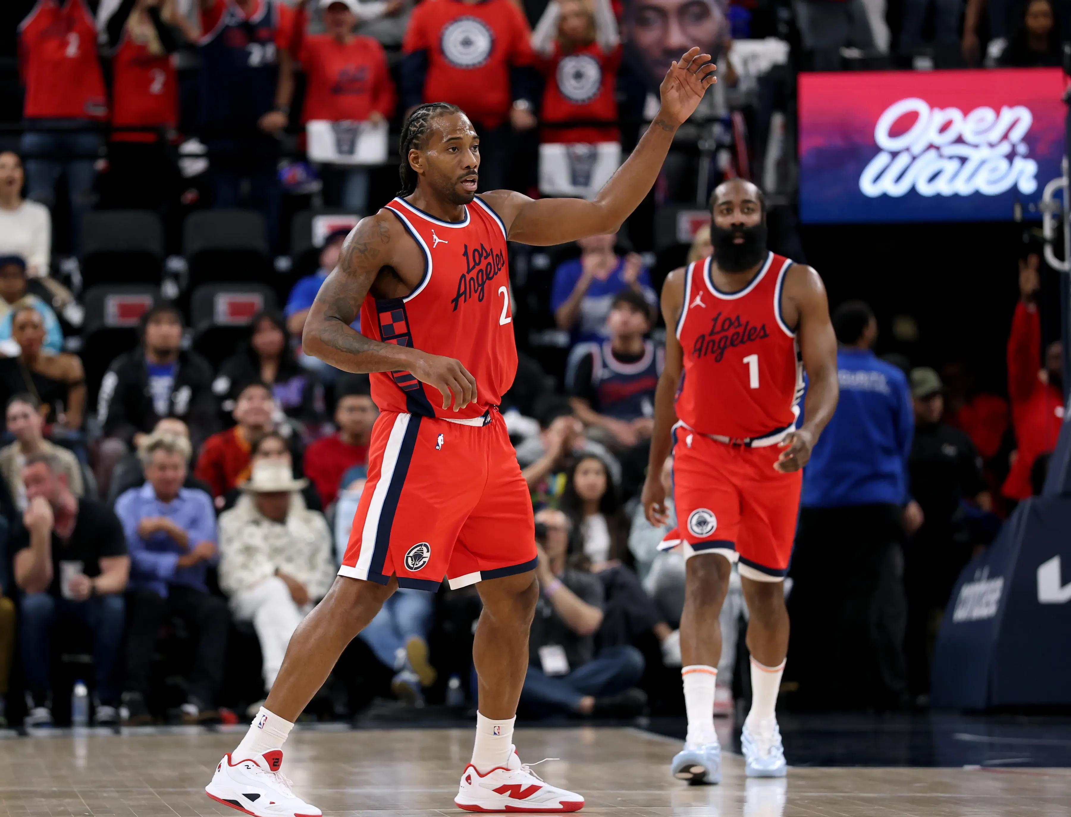 清晨突围战来临；萨克拉门托国王围绕NBA总决赛强势反弹；气氛紧张；团队化学反应显著的简单介绍