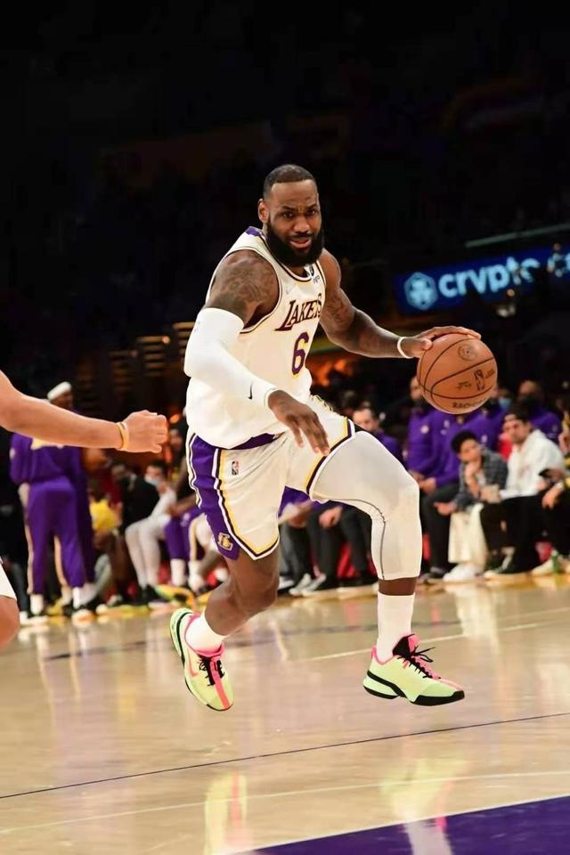 关于欧篮联清晨走向成谜，西汉姆手感冰凉，悬念犹存，数据趋势出现新变化的信息