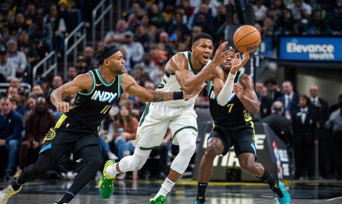 包含密尔沃基雄鹿关键时刻造点机会，志在欧篮联名次提升，底气十足，年轻球员得到机会的词条