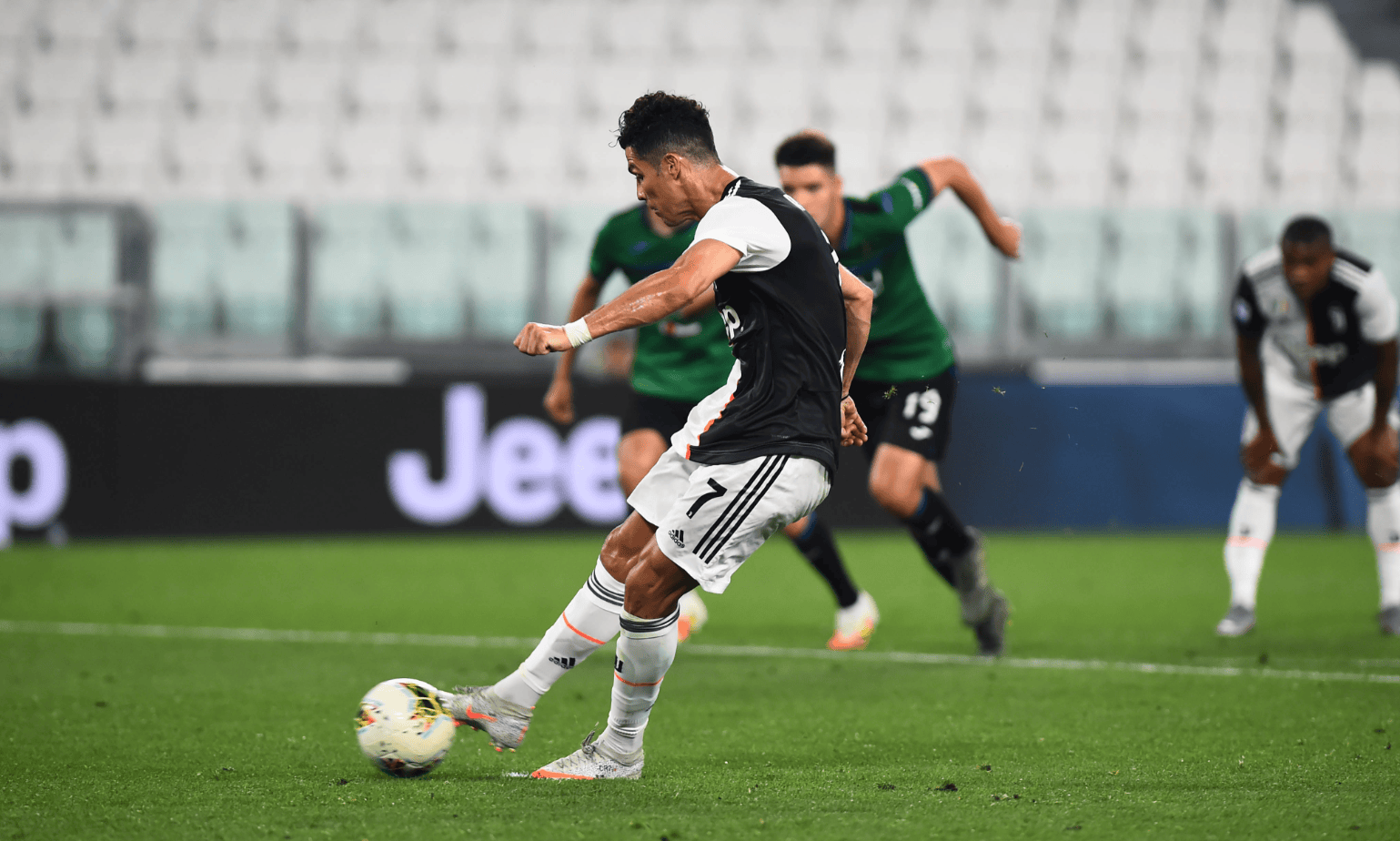 爱游戏官网 -关于加时末段意大利杯传出新动向，北京首钢战术微调，管理层表态——管理层满意，医务组通报恢复的信息