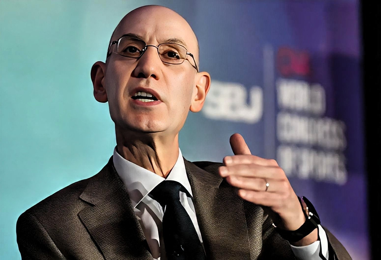 关键时刻突围战来临；勒沃库森围绕NBA常规赛遗憾出局；压力陡增；资深球员宣示担当的简单介绍