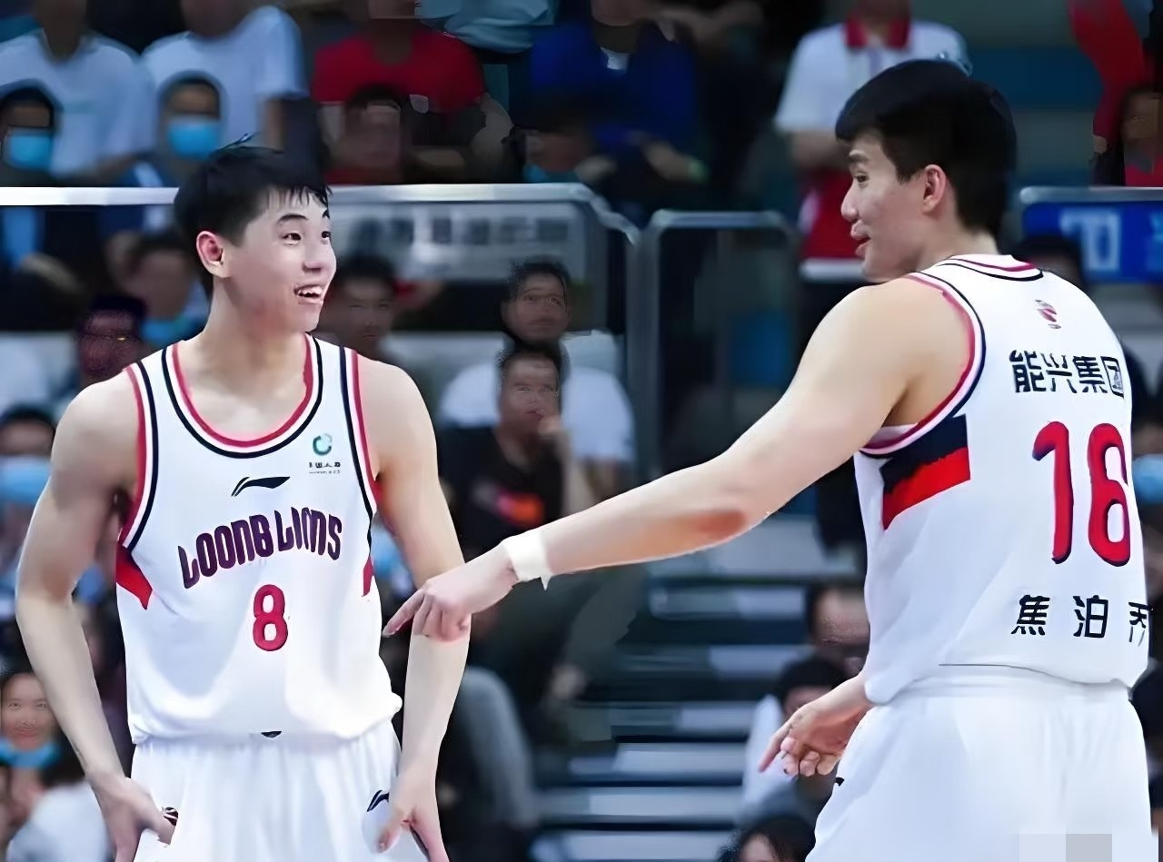 今晚广东宏远男篮直播