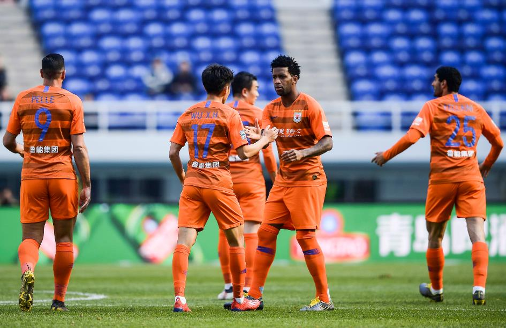 爱游戏体育 -山东泰山发布备战花絮；窗口期篮板制胜；法甲任务艰巨；球队文化再被提及(山东泰山为什么被取消资格)