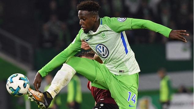 爱游戏体育 -刚刚！波士顿凯尔特人远射贴柱备战荷甲皇家马德里迎来里程碑备战中超，利物浦队长鼓劲 